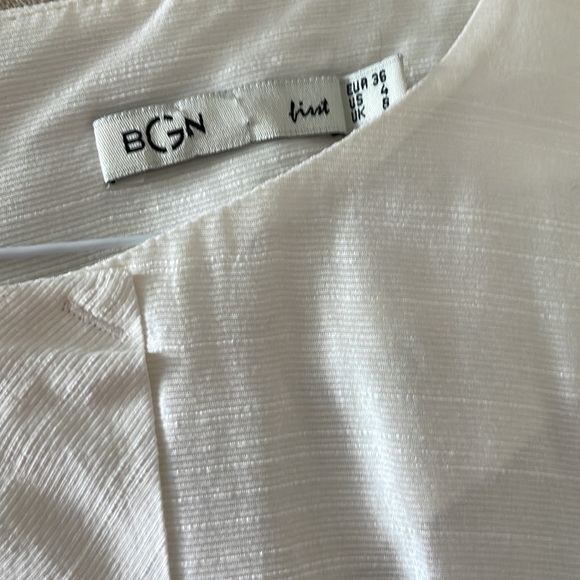 Tunic - Picture 3 of 4